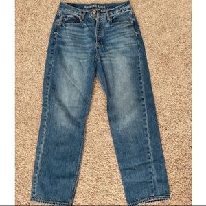 American Eagle 90s boyfriend Jeans size 6
